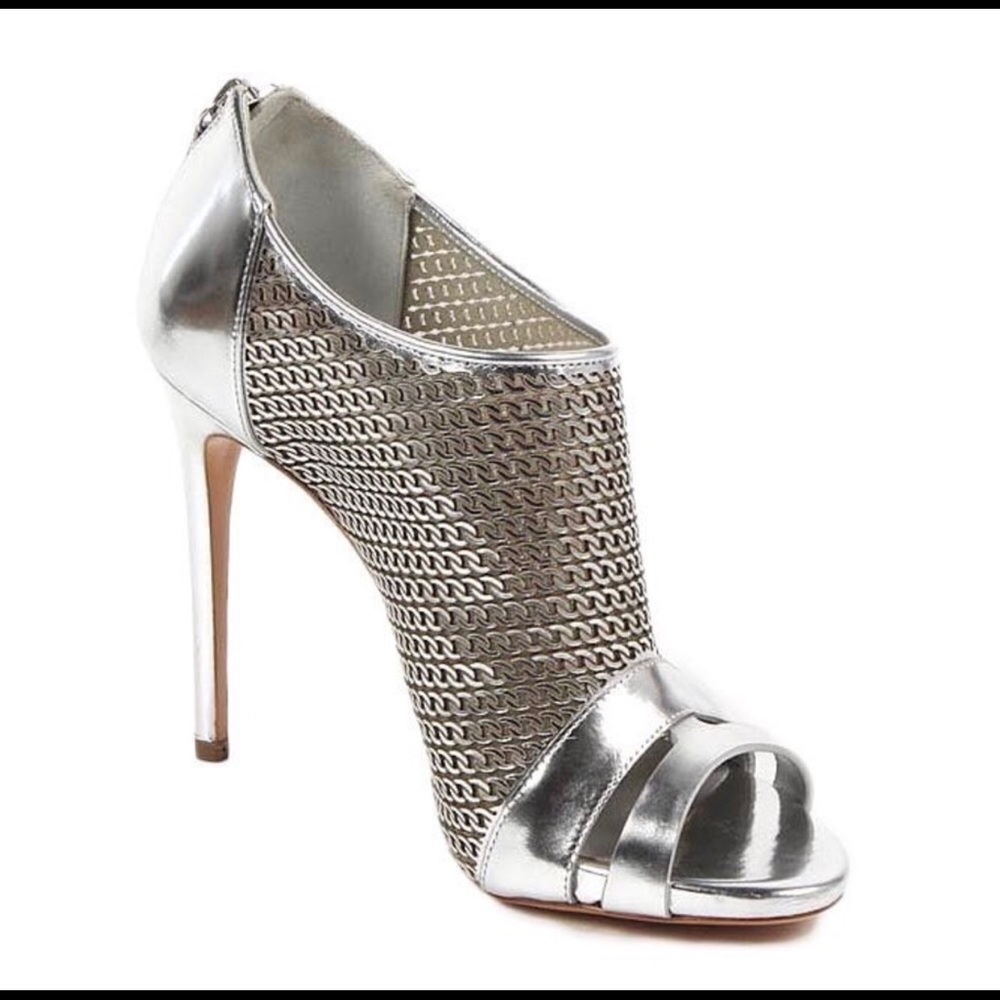 Casadei Stilettos Size 7 Lamé Silver 4.5 in heel